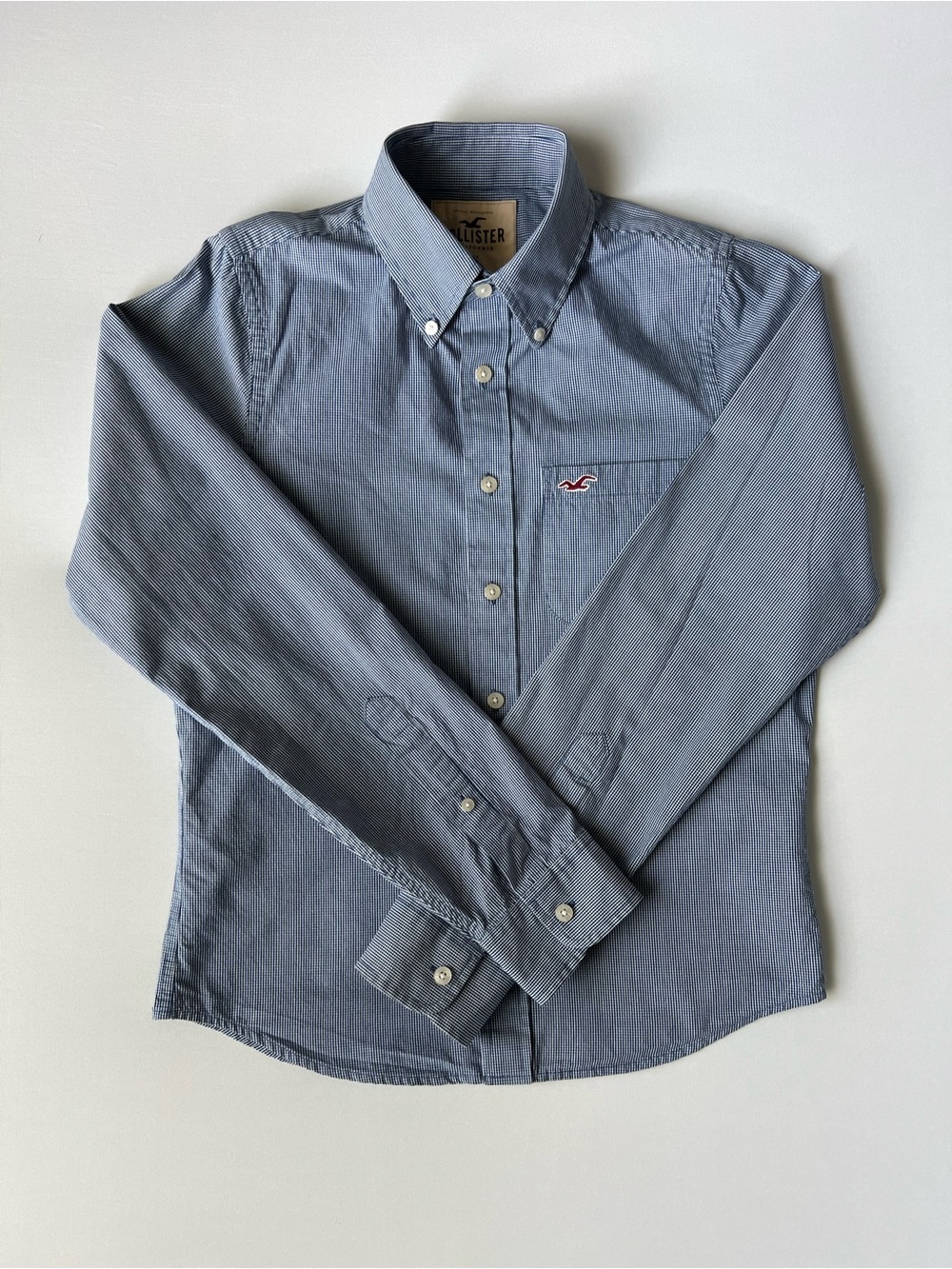 Hollister Men's Light Blue Button-Down Oxford Shirt